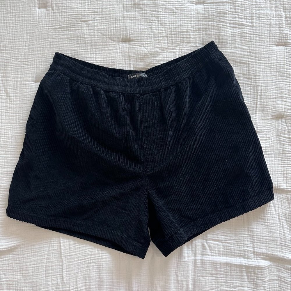 UO Washed 6W Corduroy Volley Short